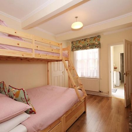 Stodham House With Minster Views! Villa Йорк Екстериор снимка