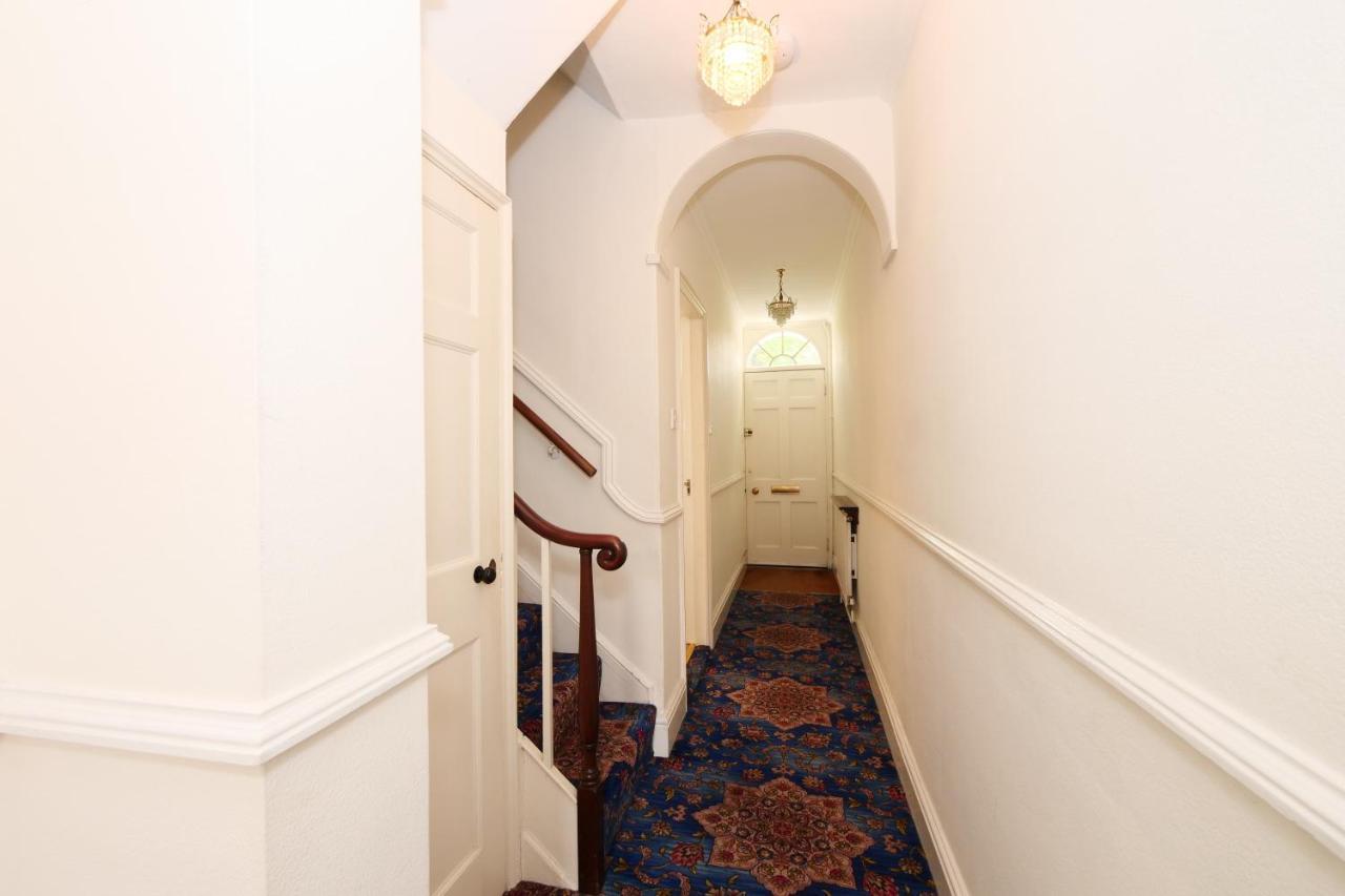 Stodham House With Minster Views! Villa Йорк Екстериор снимка